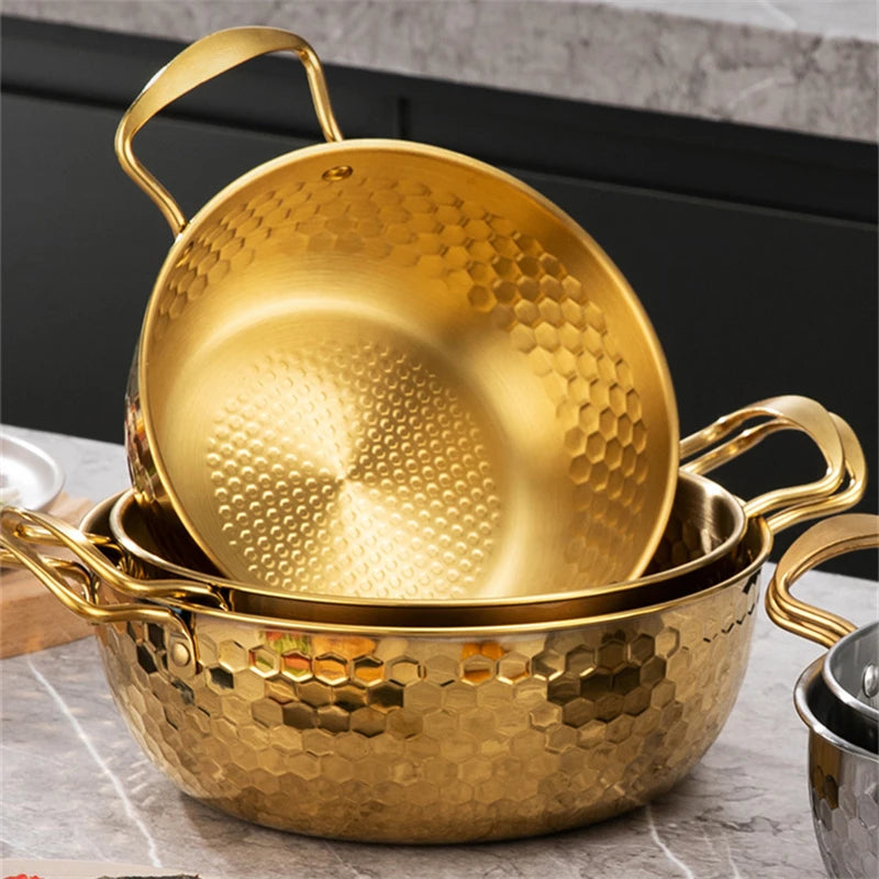 Cook Ramen the Korean Way ๐ Lightweight, durable, and induction-ready โ perfect for noodles, soups, and late-night cravings.