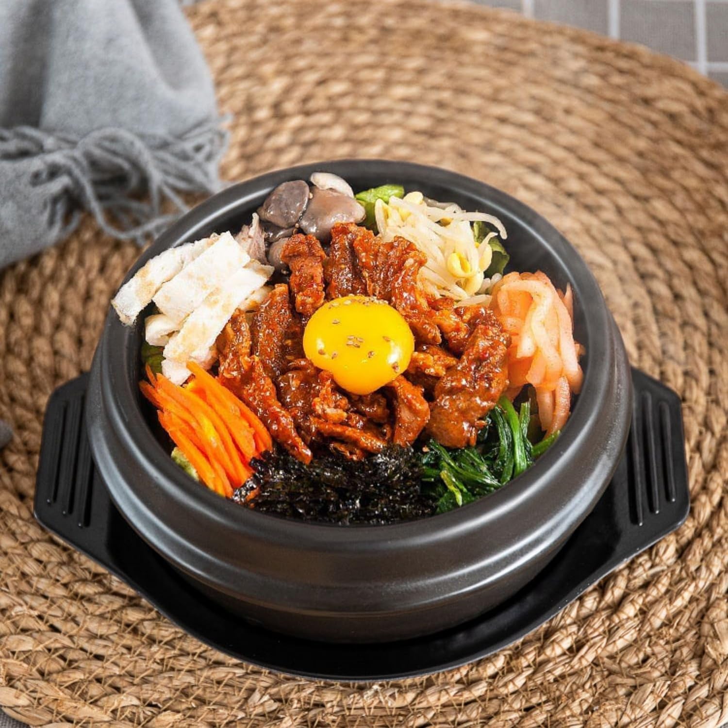 Dolsot Bibimbap Earthenware Stone Bowl, Korean Cooking Soup Ceramic Pot, Donabe Pot for Ttukbaegi and Korean Stew with Tray 800Ml / 27Oz