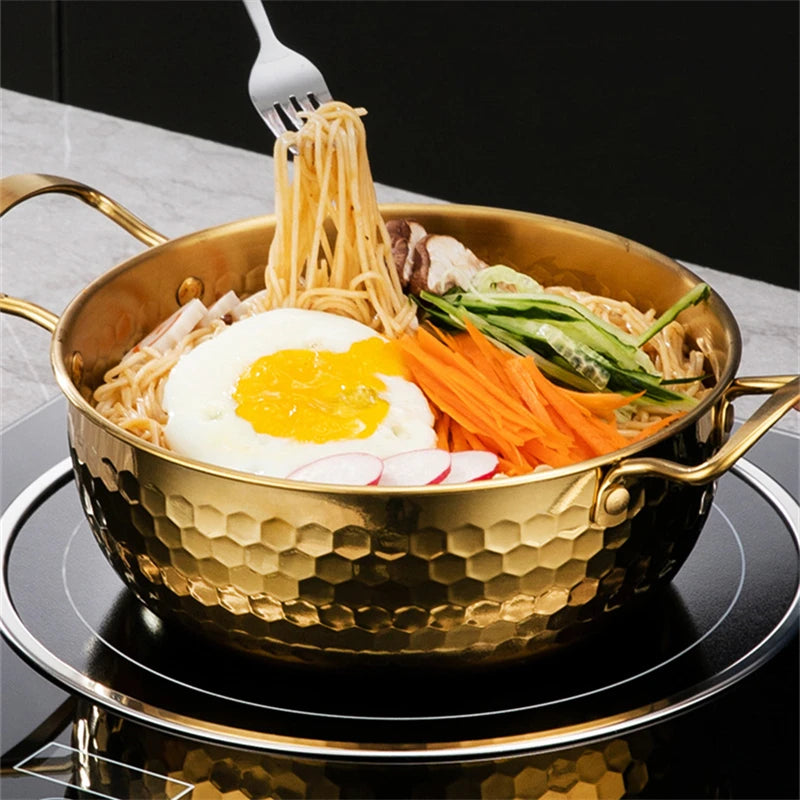 Cook Ramen the Korean Way 🍜 Lightweight, durable, and induction-ready — perfect for noodles, soups, and late-night cravings.