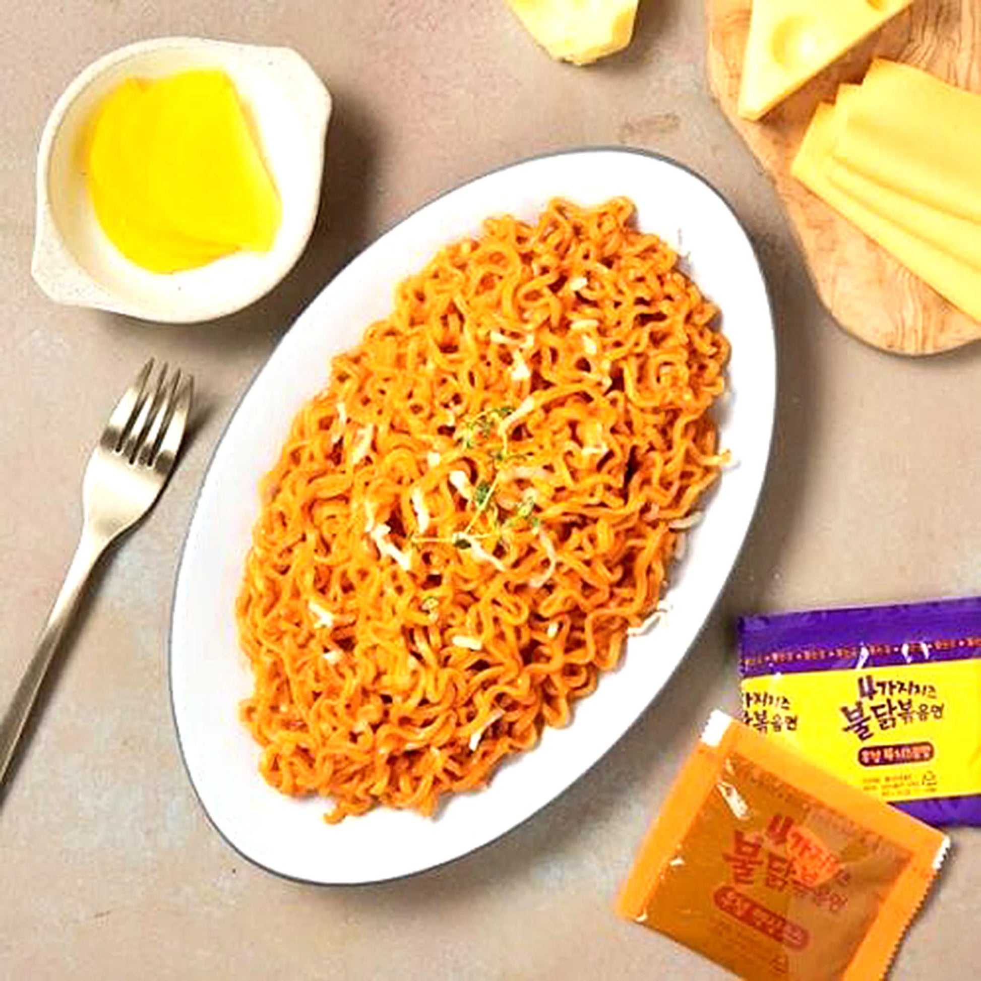 QUATTRO CHEESE Buldak Spicy Chicken Ramen Stir-Fried Noodles with Wooden Chopsticks 4.93 Oz. (Pack of 2)